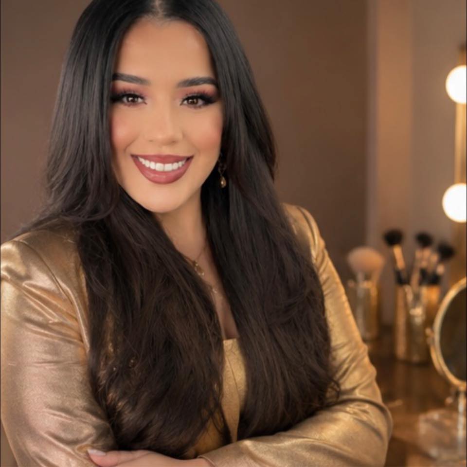 Diana Macías — Licensed Cosmetologist